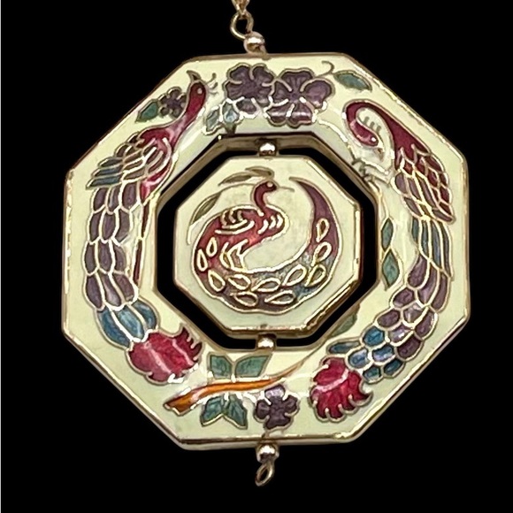 Stunning Vintage 14KT GF Peacock and Floral Cloisonné Spinning Pendant Necklace - Picture 8 of 11